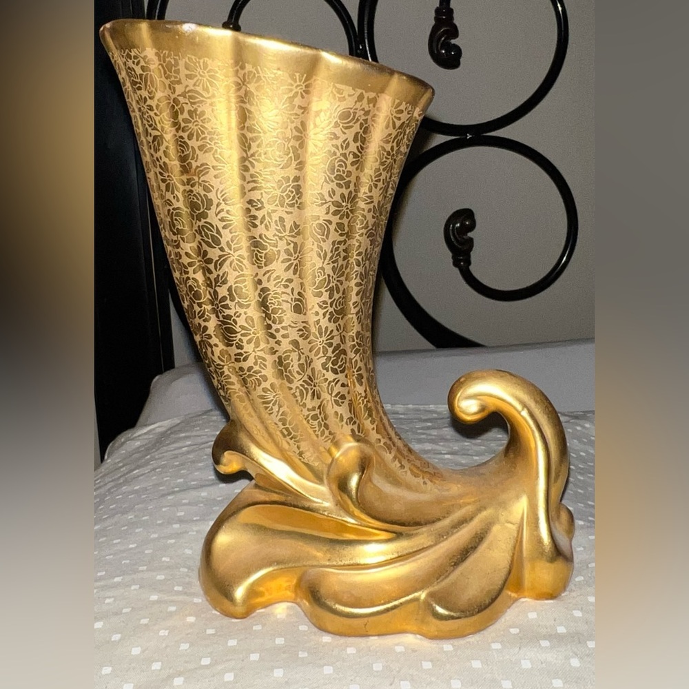 Vintage Mid Century Stouffer Gold Floral Cornucopia Ornate